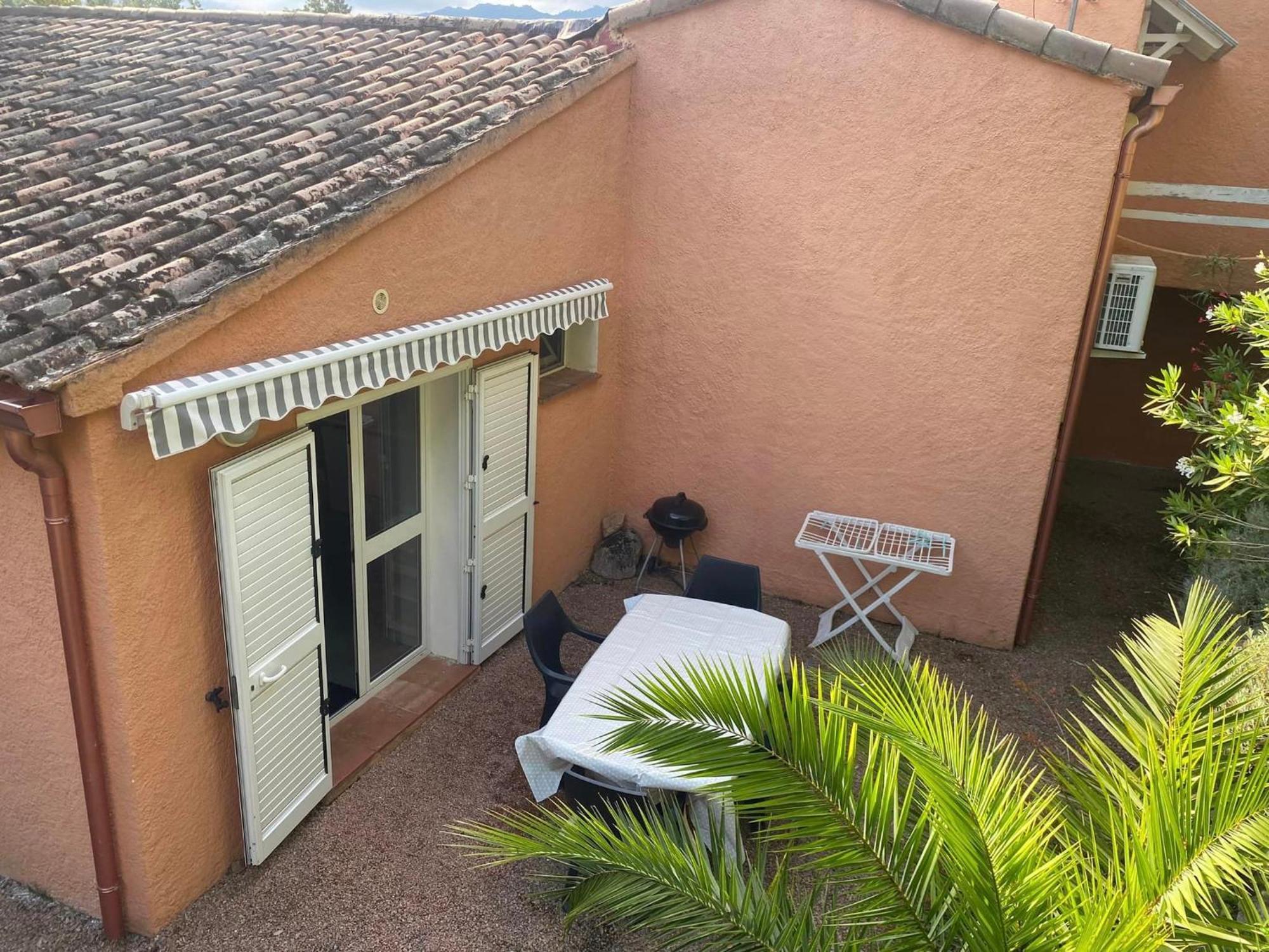 Residence Les Jardins De Sainte-Lucie "Piscine Chauffee" エクステリア 写真